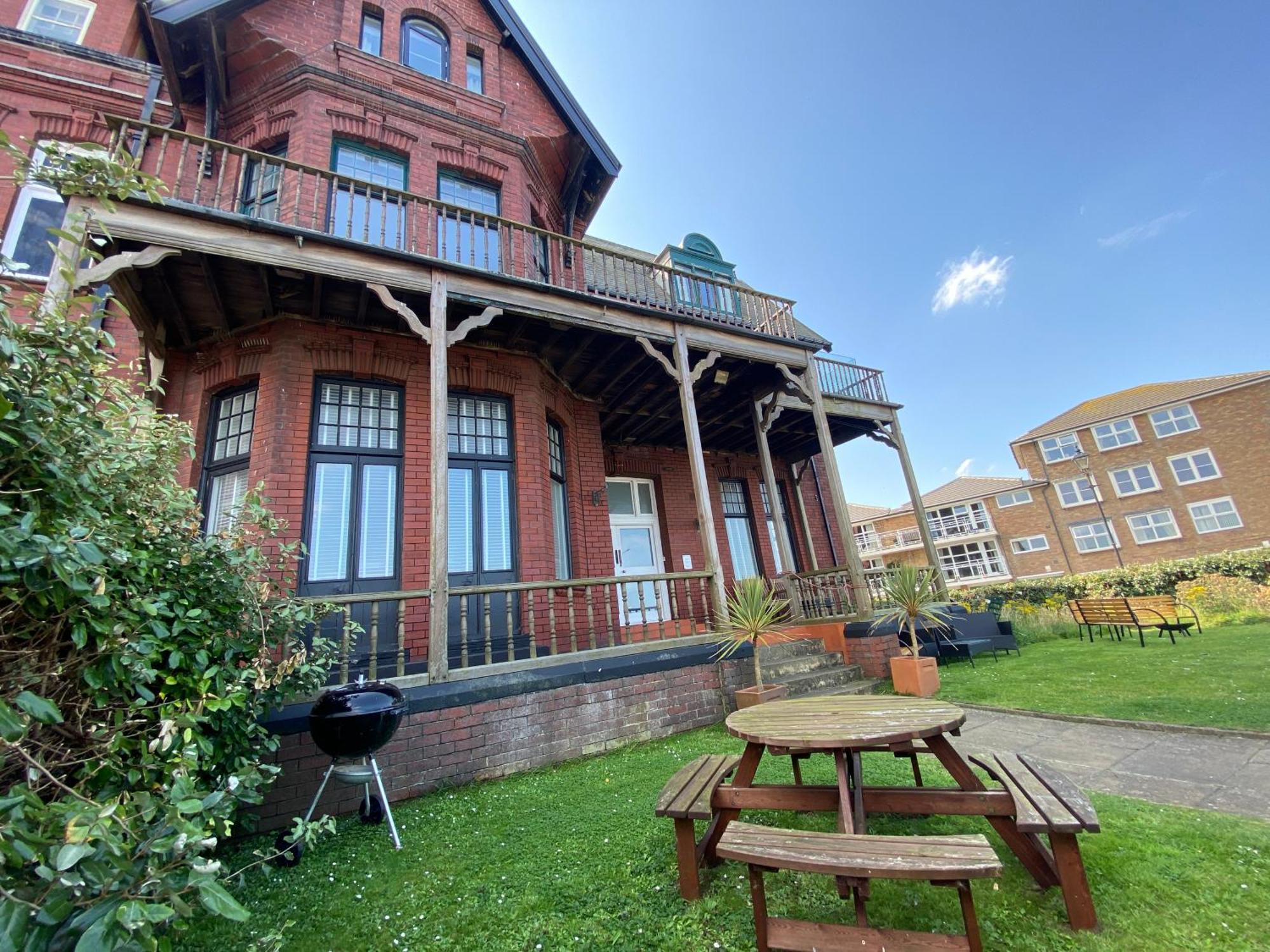 Captain'S Deck Beach Balcony Perfectlysaltburn Saltburn-by-the-Sea Exterior foto